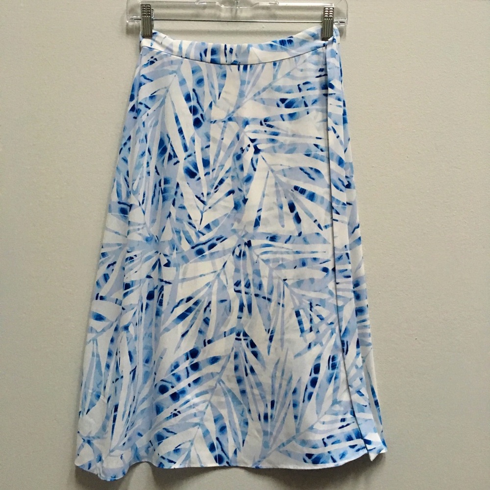 BCBGMaxAzria skirt NWOT